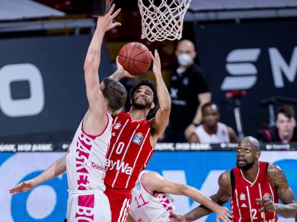 签下伊巴卡 签下伊巴卡