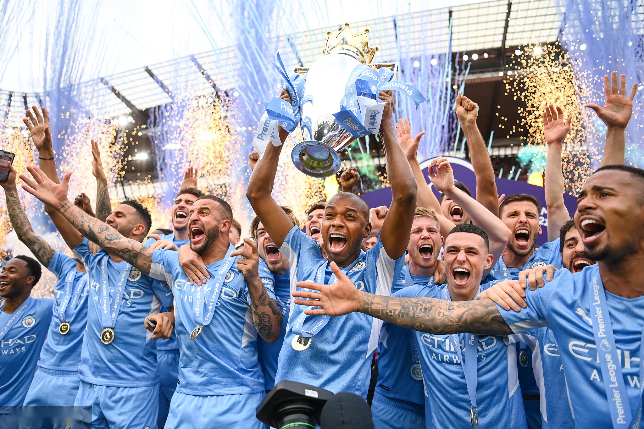 在英超表现 在英超表现