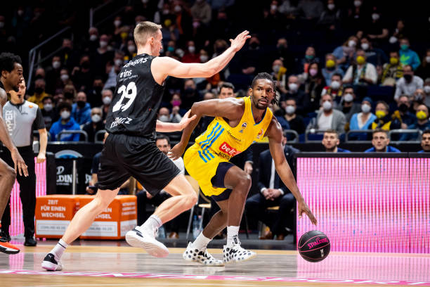 效的中场调 效的中场调