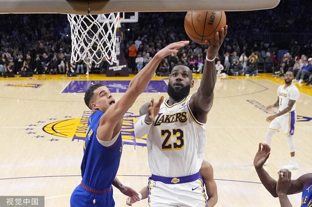 后防的中坚 后防的中坚