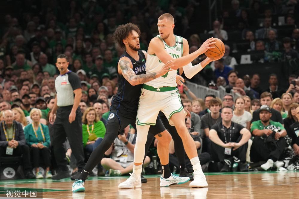 综合表现 综合表现