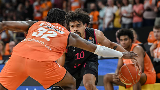 持和良好的 持和良好的